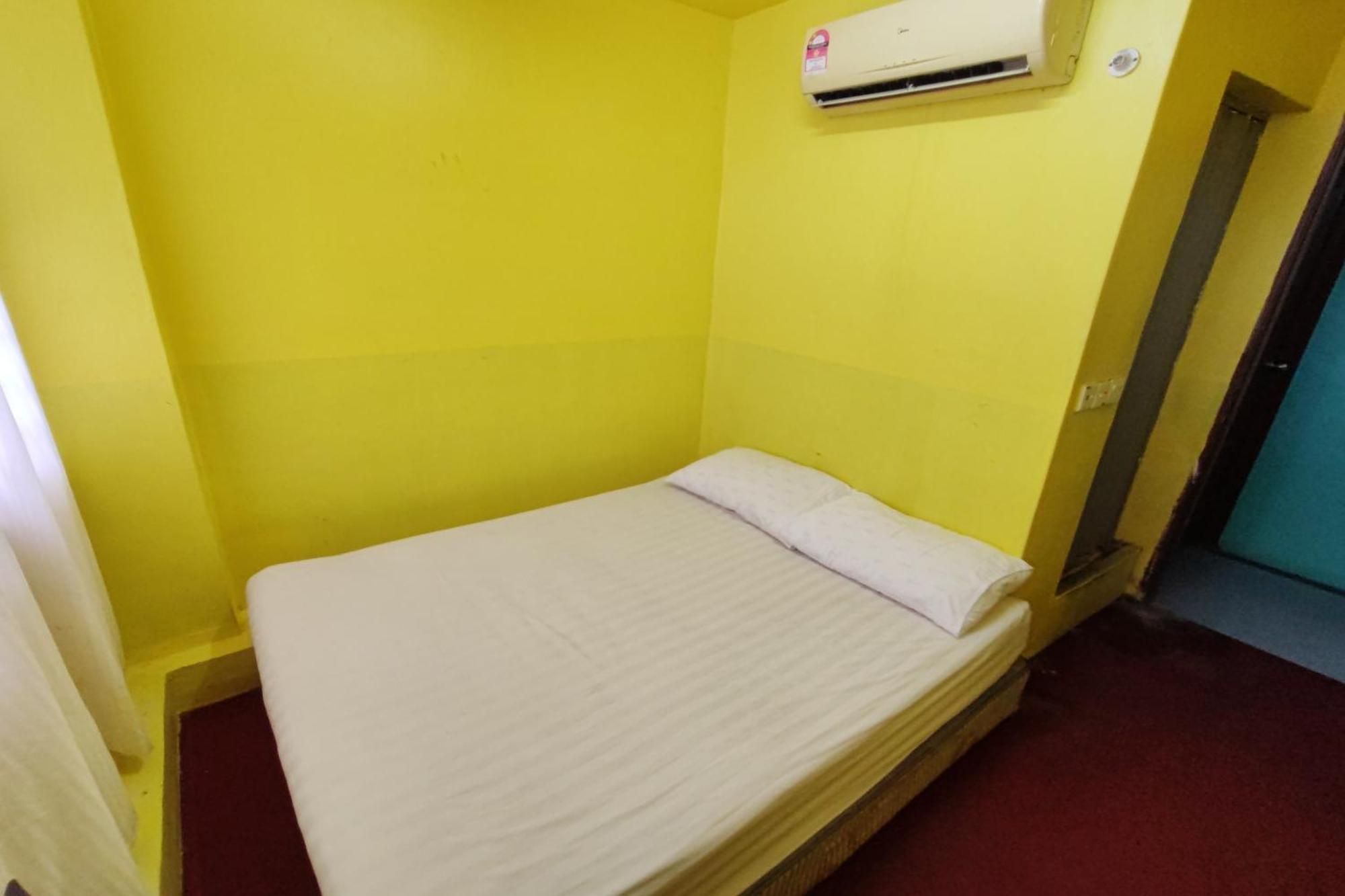 D'Bj Motel Bayan Lepas Exterior foto